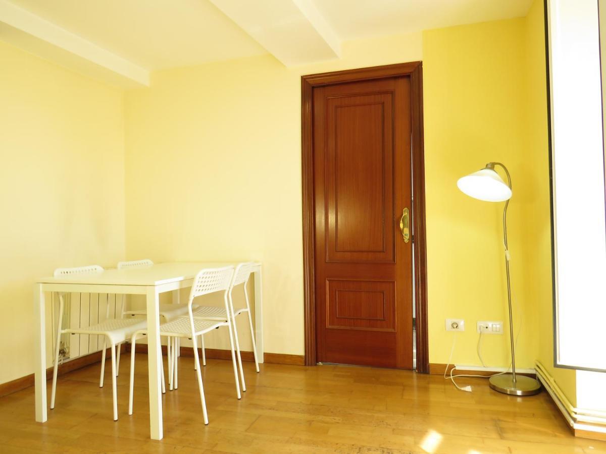 Pedros 43 Apartment Lugo Bagian luar foto